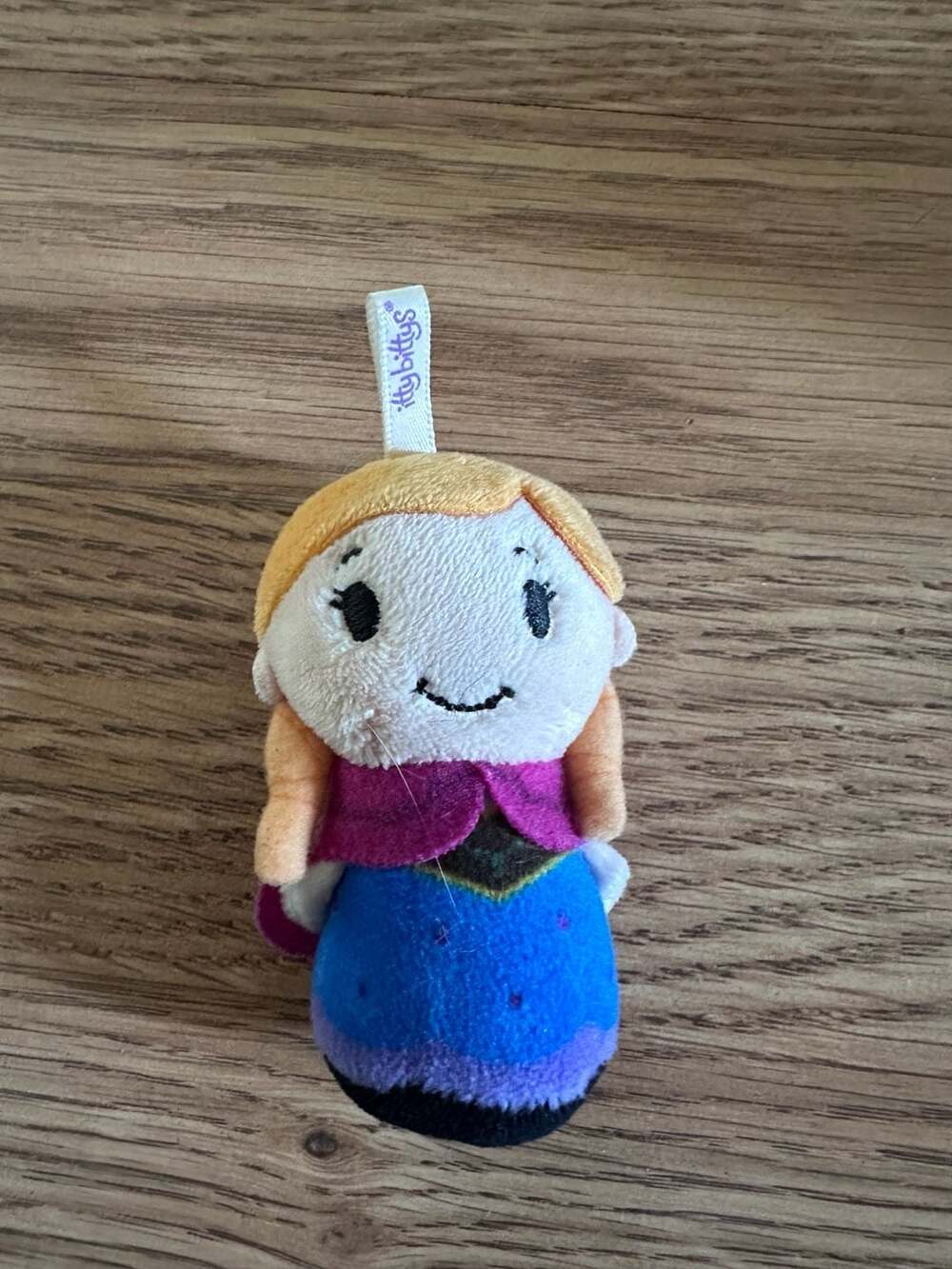Hallmark Itty Bittys Disney Frozen Anna Plush